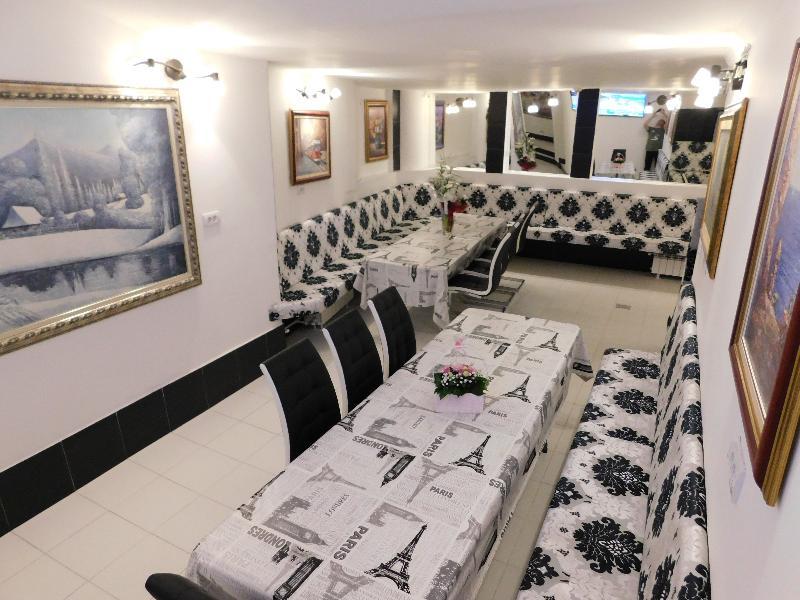 Villa Forever เบลเกรด ภายนอก รูปภาพ